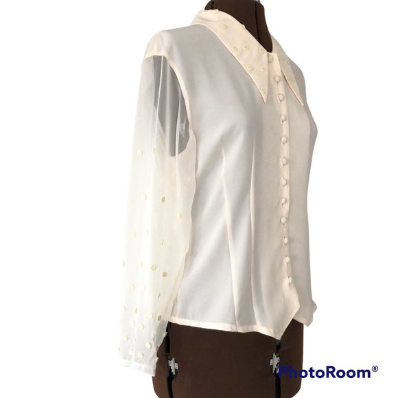 Vintage Blouse with Floral Button Embellished Collar and Sleeves - Picture 7 of 8